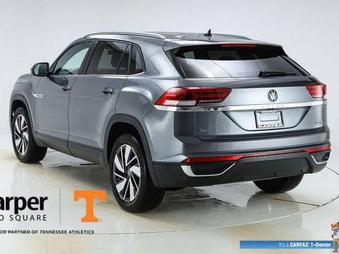 Used 2022 Volkswagen Atlas Cross Sport SE image 44