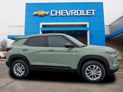 New 2026 Chevrolet TrailBlazer LS w/ LS Convenience Package image 2