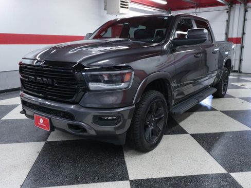 Used 2022 RAM 1500 Laramie AWD/4WD image 5
