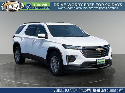 Used 2022 Chevrolet Traverse LT AWD/4WD image 1