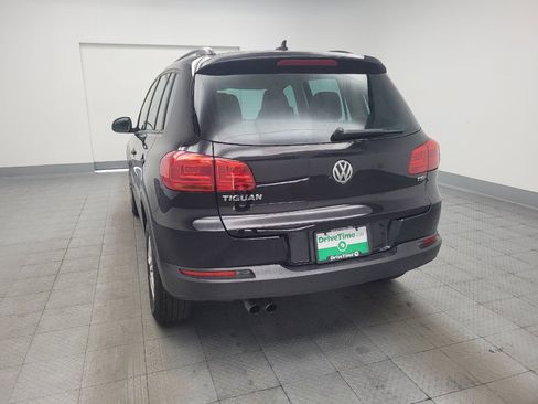 Used 2017 Volkswagen Tiguan S FWD image 6