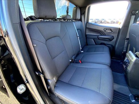 Used 2024 GMC Canyon Elevation w/ Convenience Package image 19