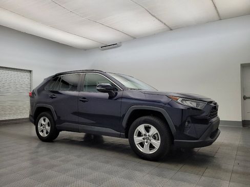 Used 2021 Toyota RAV4 XLE image 11