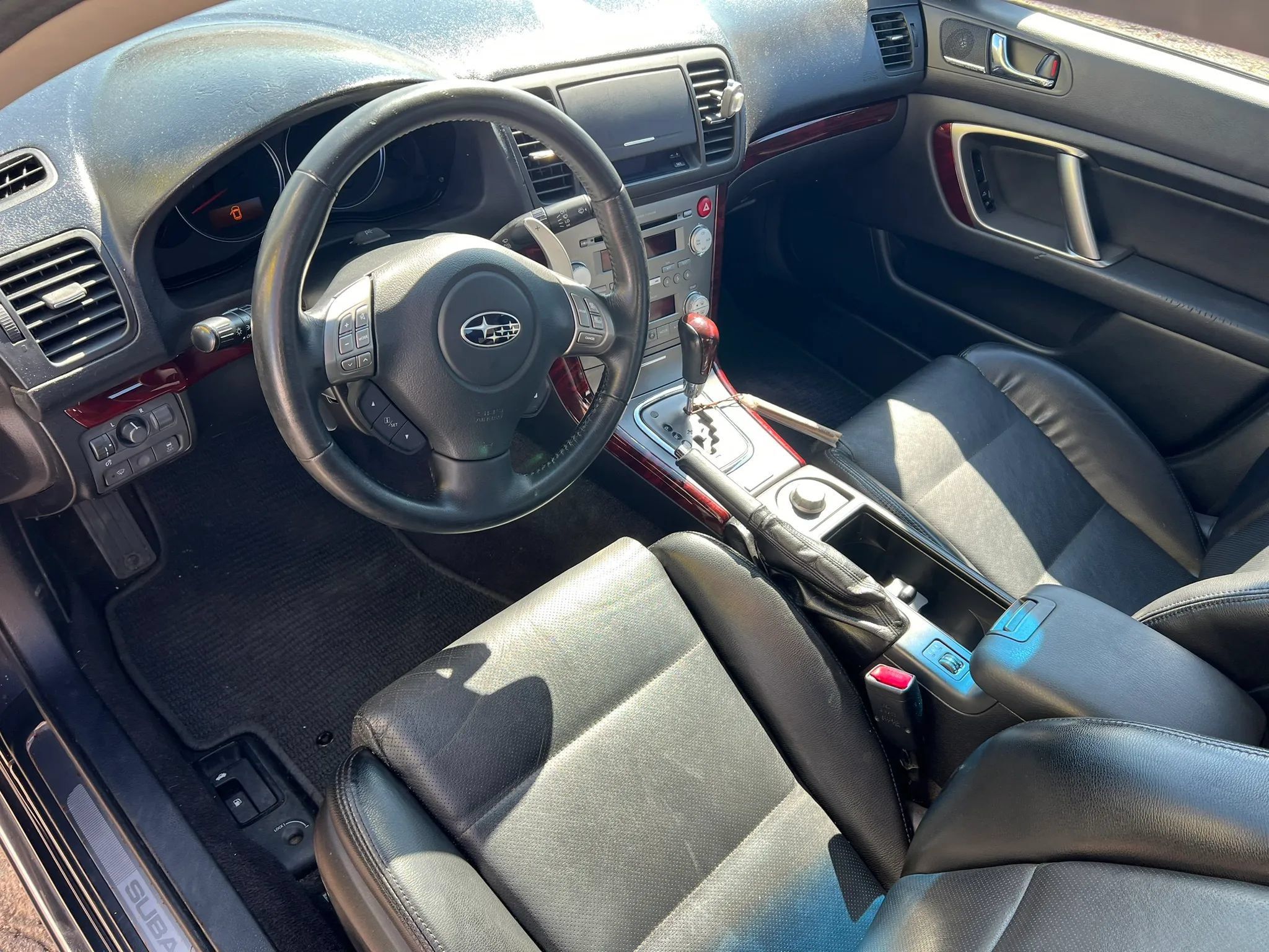 Used 2009 Subaru Legacy 3.0R Limited AWD/4WD image 5