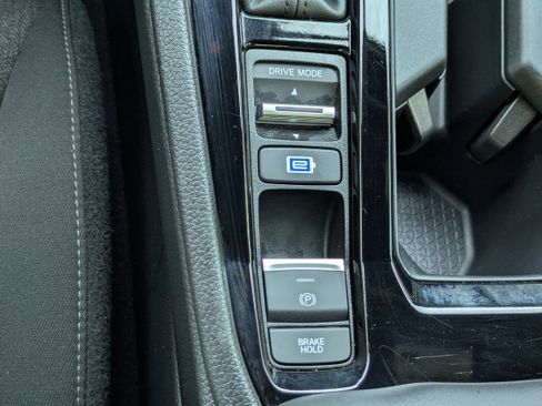 Certified 2024 Honda Accord Sport image 31