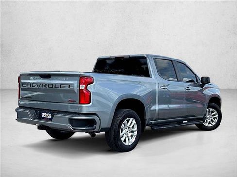 Used 2024 Chevrolet Silverado 1500 RST image 2