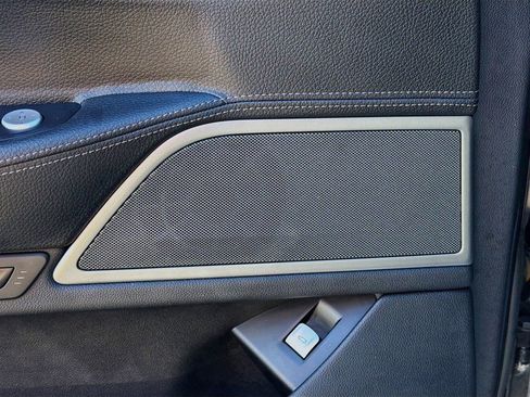Used 2020 BMW 740i RWD image 24