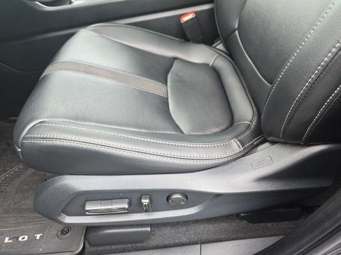 Used 2023 Honda Pilot Touring image 30