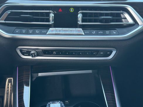 Used 2020 BMW X5 sDrive40i w/ M Sport Package RWD image 18