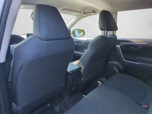 Used 2022 Toyota RAV4 LE FWD image 22