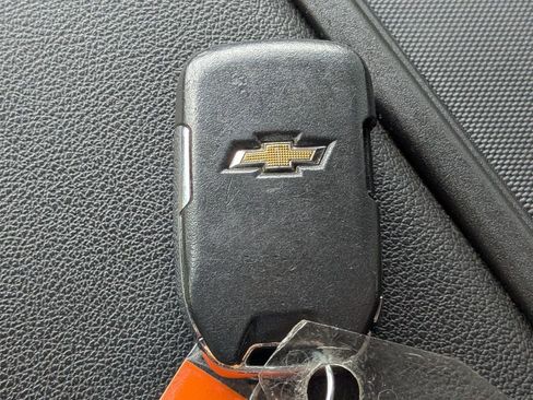 Used 2019 Chevrolet Silverado 1500 LT w/ All-Star Edition image 26