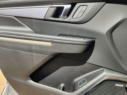 New 2025 Buick Enclave Sport Touring w/ Super Cruise Package image 29