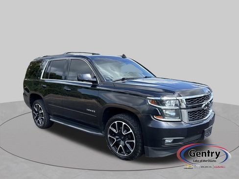 Used 2018 Chevrolet Tahoe LT w/ Luxury Package AWD/4WD image 7