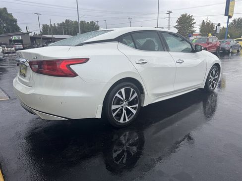 Used 2017 Nissan Maxima 3.5 SV FWD image 5