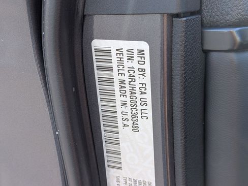 New 2026 Jeep Compass Limited w/ Sun, Sound & Navigation Group image 35