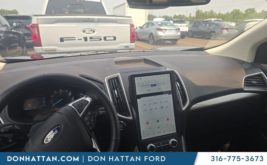 Used 2024 Ford Edge SEL w/ Convenience Package AWD/4WD image 6