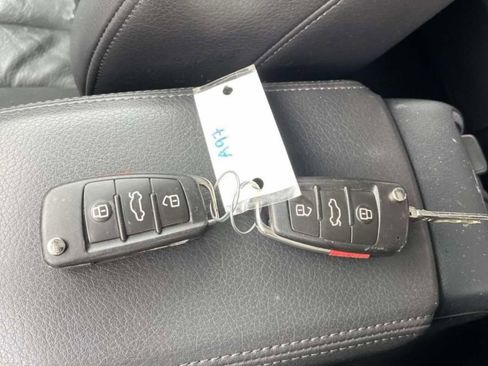 Used 2018 Audi Q3 2.0T Premium image 13