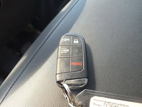 Used 2026 RAM ProMaster 2500 w/ Convenience Group FWD image 23
