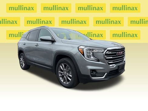 Certified 2024 GMC Terrain SLT image 41