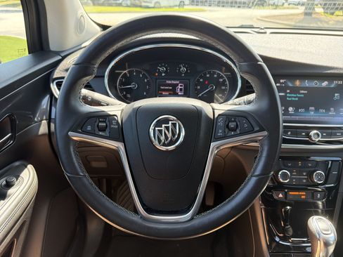 Used 2019 Buick Encore Preferred FWD image 17
