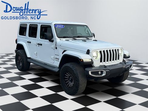 Used 2021 Jeep Wrangler Unlimited Sahara image 7