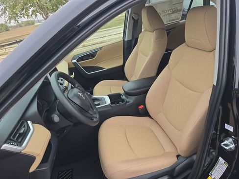 New 2025 Toyota RAV4 LE image 14