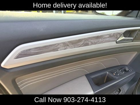 Used 2021 Volkswagen Atlas Cross Sport SE w/ Panoramic Sunroof Package FWD image 14