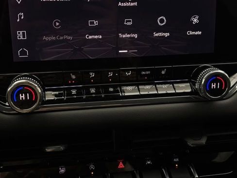 New 2026 GMC Canyon Elevation image 25