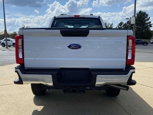 New 2026 Ford F250 XL AWD/4WD image 3