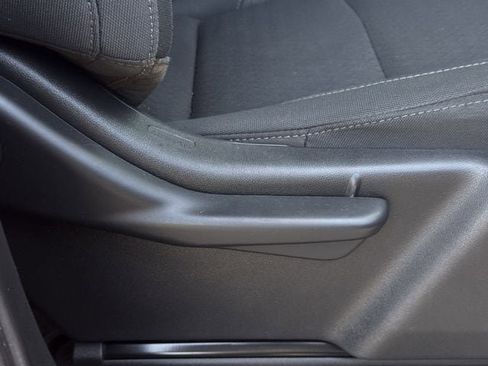 Used 2022 Chevrolet Silverado 1500 Custom image 27