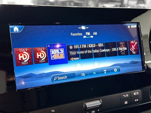 Used 2025 Mercedes-Benz Sprinter 2500 image 15