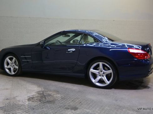 Used 2013 Mercedes-Benz SL 550 image 32