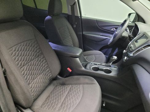 Used 2021 Chevrolet Equinox LT w/ LPO, Floor Liner Package AWD/4WD image 21