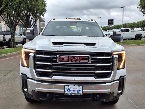 Used 2024 GMC Sierra 3500 SLT w/ SLT Premium Package AWD/4WD image 25