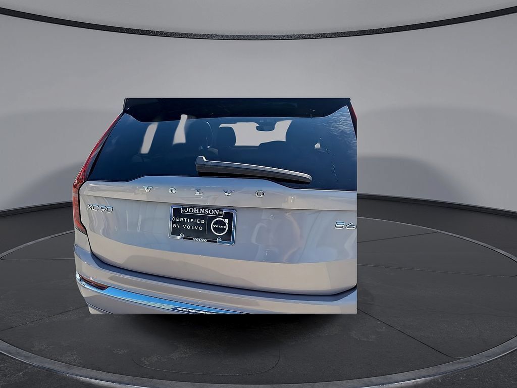 Certified 2026 Volvo XC90 B6 Plus AWD/4WD image 8