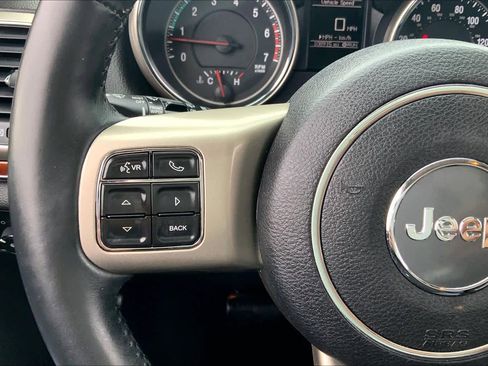 Used 2013 Jeep Grand Cherokee Limited RWD image 24
