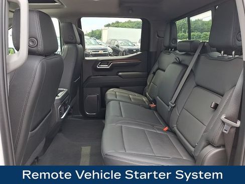Used 2024 GMC Sierra 1500 Denali w/ Denali Reserve Package AWD/4WD image 19