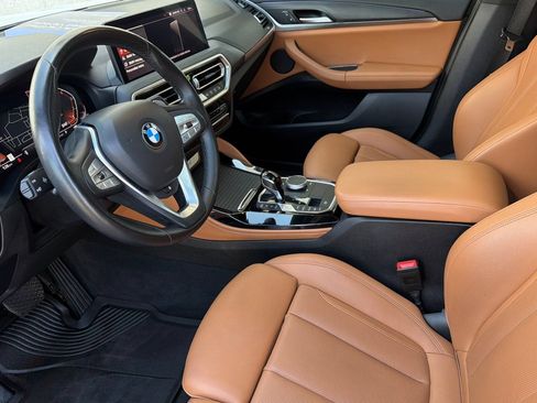 Used 2024 BMW X4 xDrive30i w/ Premium Package AWD/4WD image 9