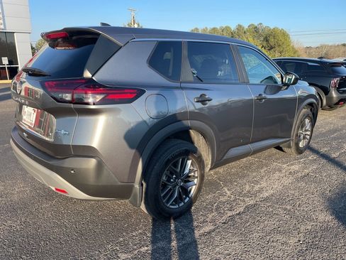 Certified 2023 Nissan Rogue S image 2