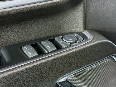 Used 2024 GMC Sierra 2500 SLE w/ SLE Convenience Package AWD/4WD image 18