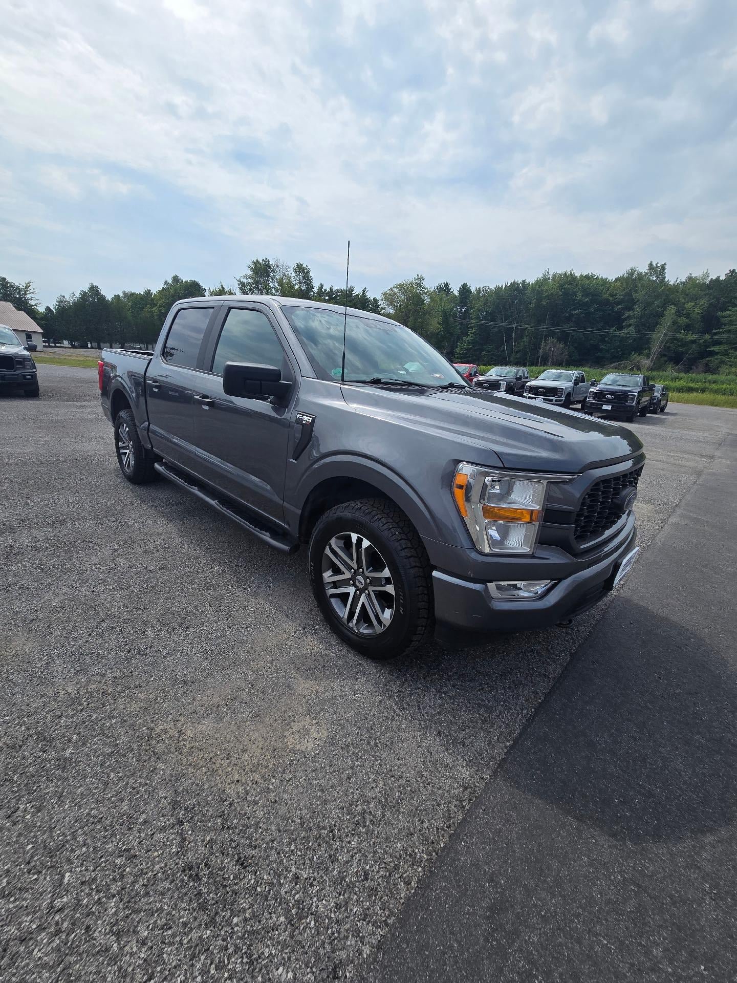 Used 2022 Ford F150 XL w/ STX Appearance Package AWD/4WD image 11