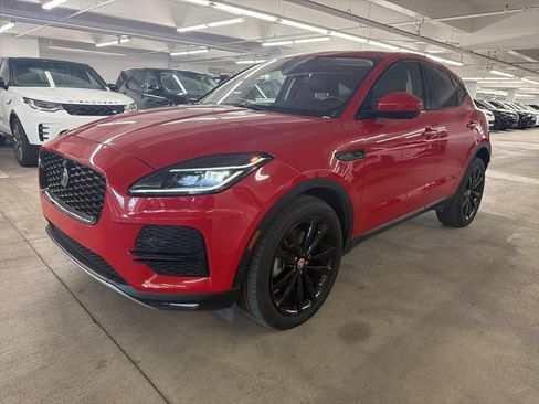 Used 2021 Jaguar E-PACE SE image 1