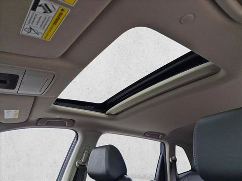 Used 2024 Honda CR-V EX-L image 14