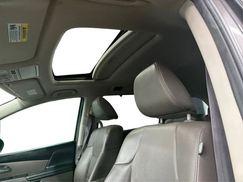 Used 2016 Honda Odyssey EX-L image 41
