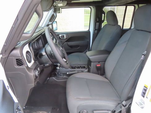 New 2026 Jeep Wrangler Sport S image 20