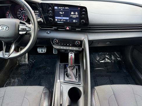 Used 2022 Hyundai Elantra N Line image 11