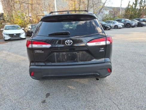 Used 2022 Toyota Corolla Cross LE image 7