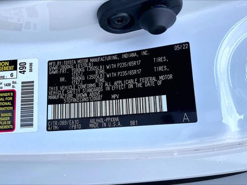Used 2022 Toyota Sienna XLE image 33
