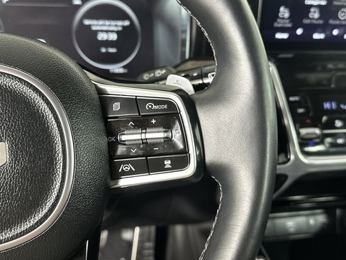 Certified 2023 Kia Sorento SX Prestige image 32