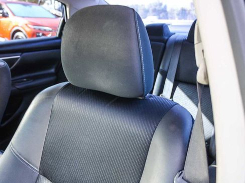 Used 2018 Nissan Altima 2.5 SR FWD image 25
